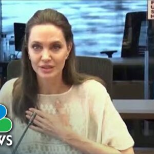 Angelina Jolie Says Pakistan's Catastrophic Floods 'A Real Wake-Up Call' On Climate Change