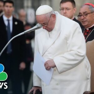 Pope Francis Breaks Down During Speech On Ukraine War