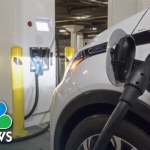 Companies pledge to build E.V. charging stations across U.S.