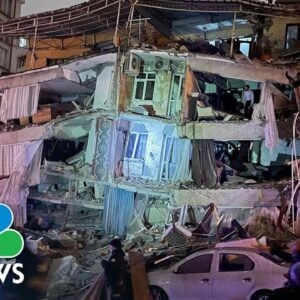 New footage captures moment massive earthquake hits Turkey