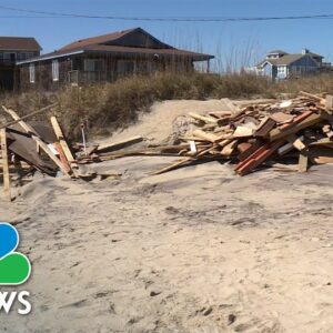 Beach home collapses into ocean in North Carolina