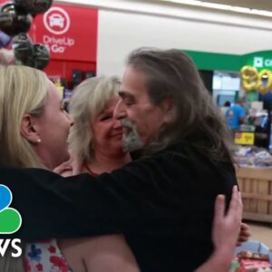 Man thanks nurses who saved his life in a grocery store after suffering cardiac arrest