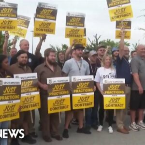 UPS reaches deal with Teamsters union to avoid strike