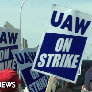 United Auto Workers union announces tentative deal with Ford